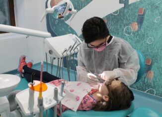 Protecția dinților copilului este esențială de la vârste fragede